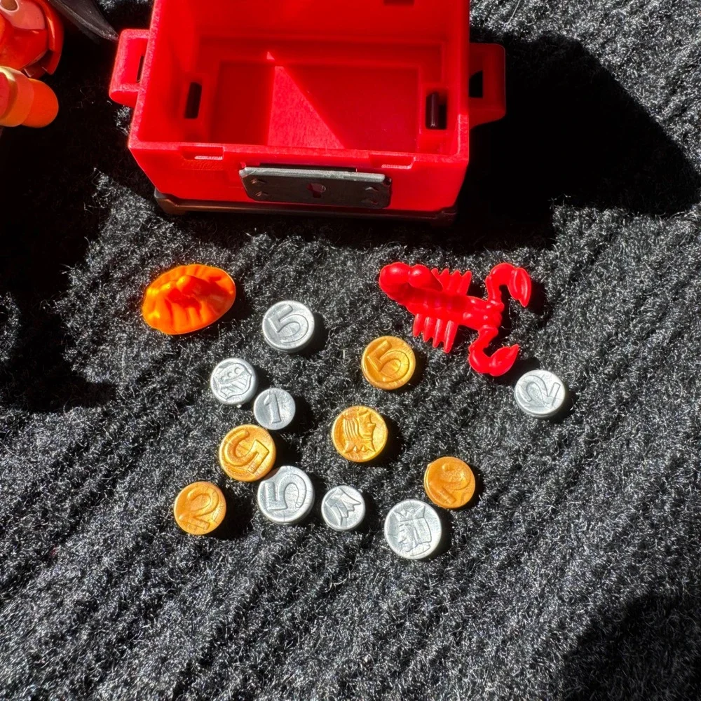 Vintage Playmobil Pirate Figure with Treasure Chest Fence and Accessories 1993